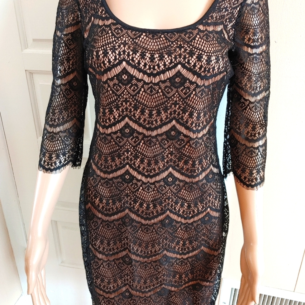 Guess black lace nude lined dress size 6
